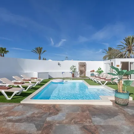 The Villa Playa Blanca (Lanzarote)