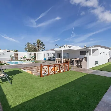 The * Playa Blanca (Lanzarote)