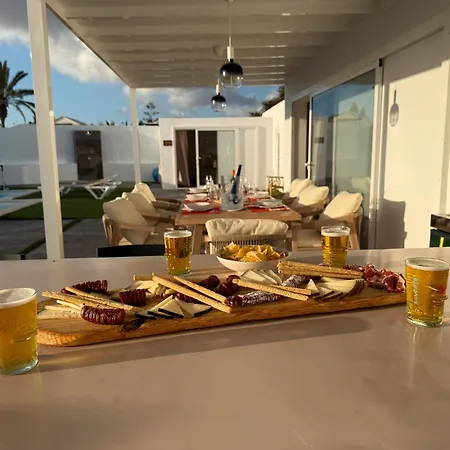 The * 플라야블랑카